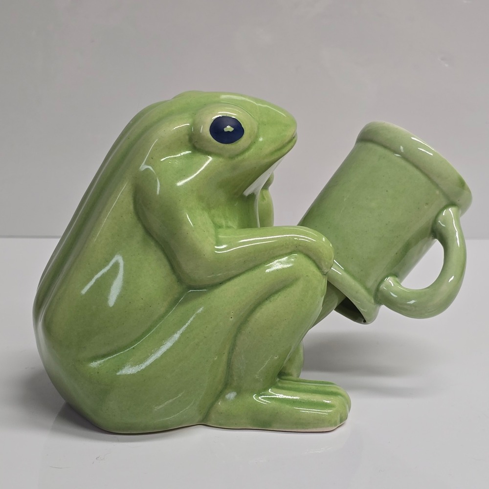 Vintage Green Ceramic Naughty Frog Shot Glass Figurine Glazed Pottery Whimsical